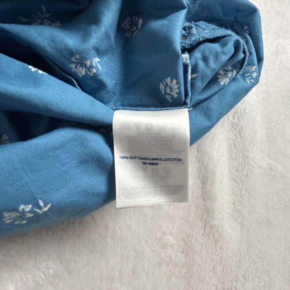 Lands End Womens 2X Blue Floral Cotton Tunic Top Lace Detail Long Sleeve NWOT - Picture 4 of 9